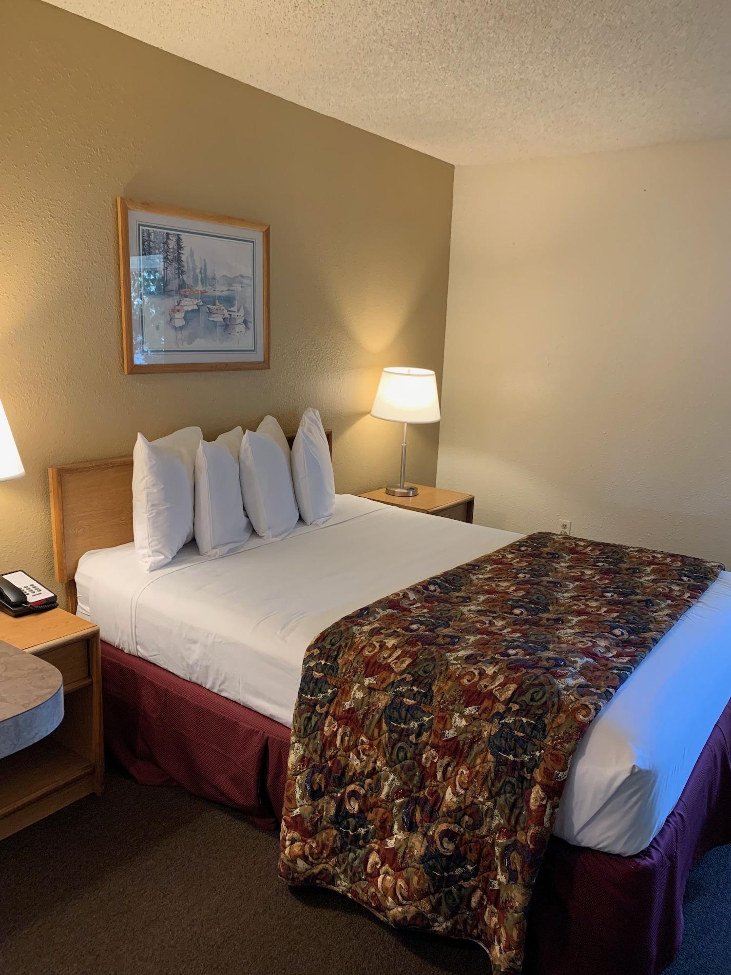 California Suites Hotel San Diego Exterior photo